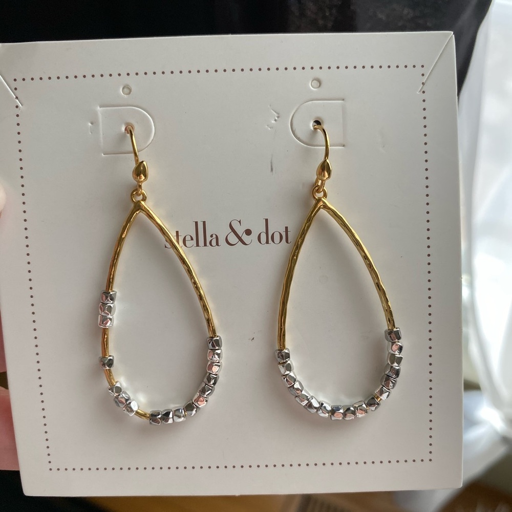 New Stella & Dot Tear Drop earrings!